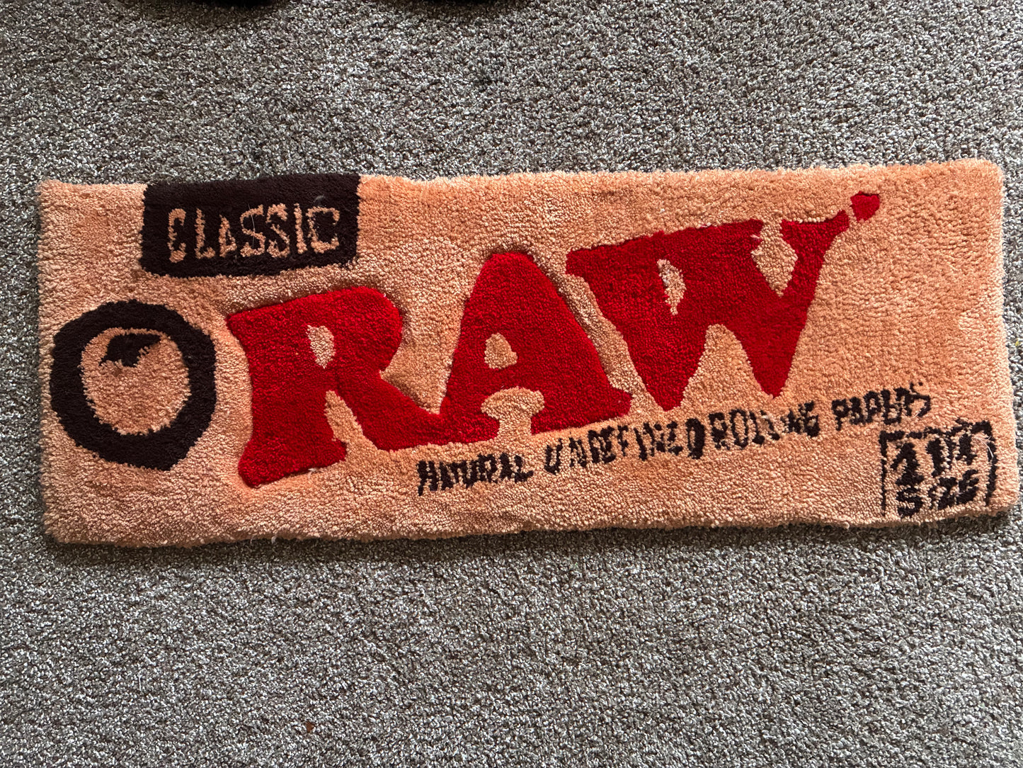 Raw papers rugg